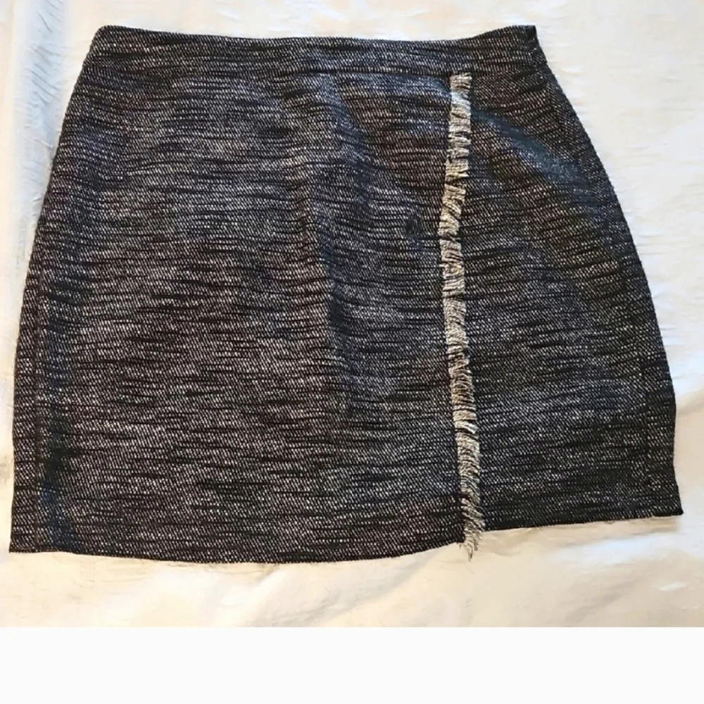 LOFT 15 waist